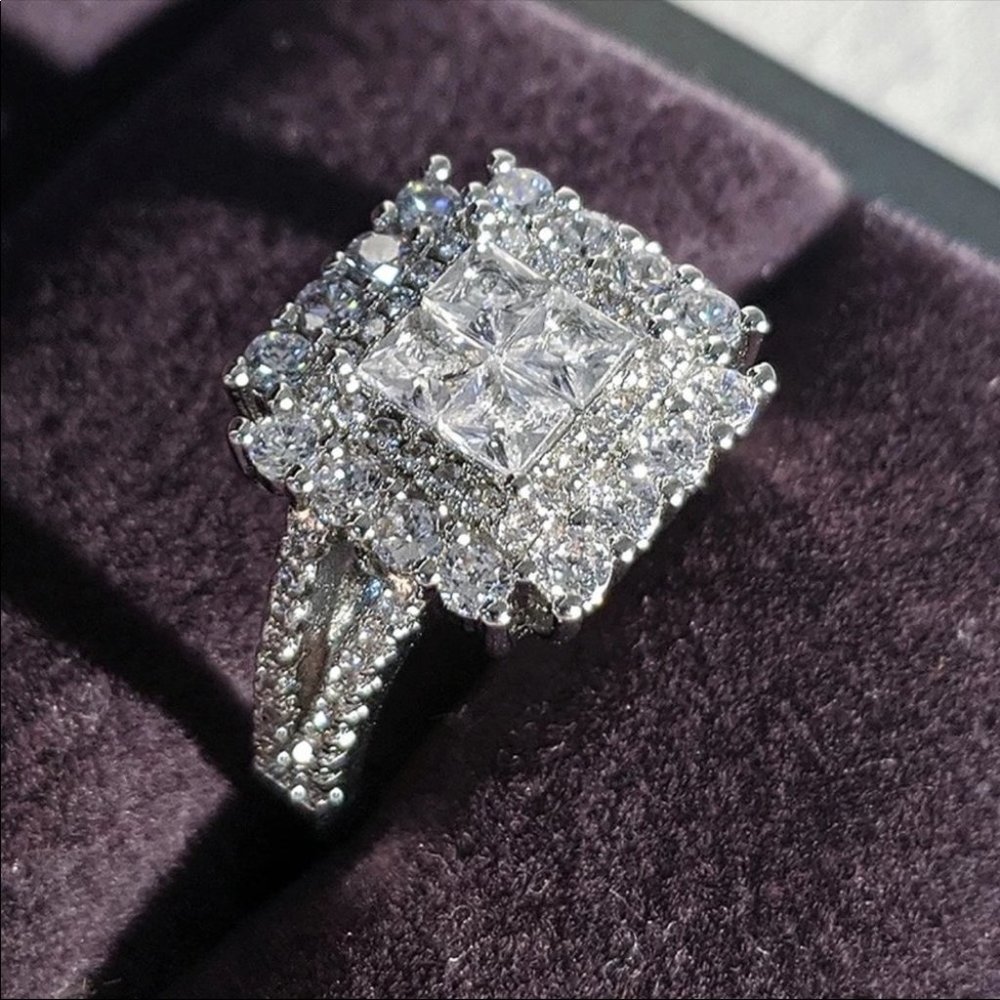 2.57ct Princess Cut Diamond Engagement new Ring - Picture 4 of 7